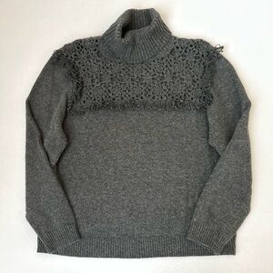Vintage Wool Crossing Pointe Turtle Neck Charcoal Grey Sweater Crochet Lace Yoke